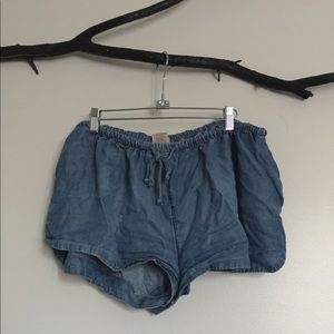 denim flowy shorts